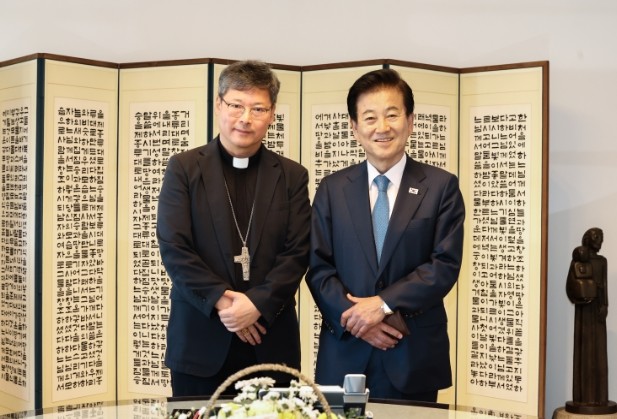정동영 통일부 장관과 서울대교구장 정...
