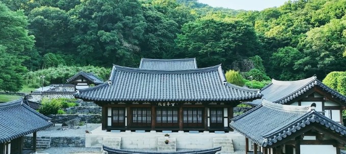 설봉서원, 오현(五賢)을 기리는 추향...