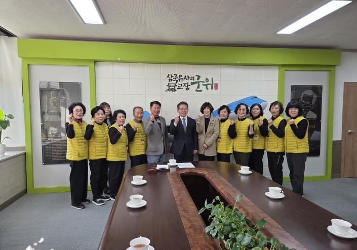 군위군 터링 선수단, 격려 속 첫 전...