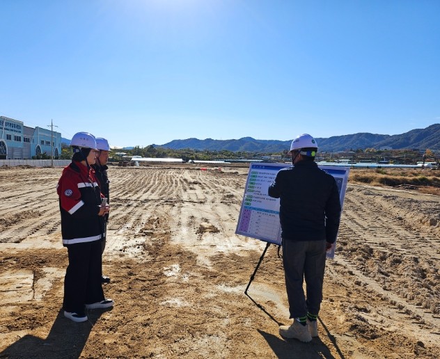 거창부군수, 의료복지타운·화장시설 건...