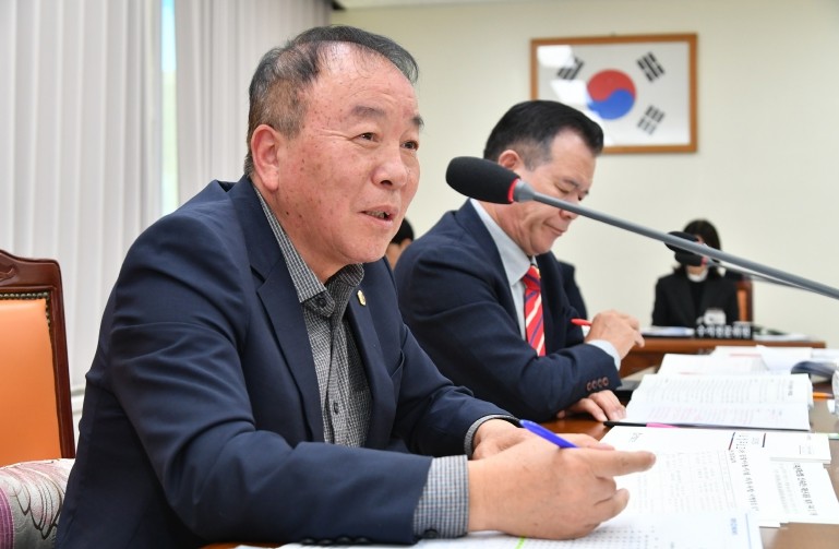 가덕도 신공항 연내 착공 사실상 무산...