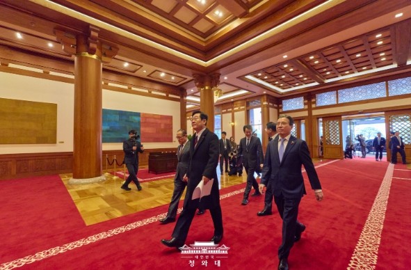 이재명 대통령, 청와대 첫 출근