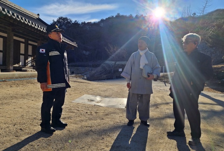 김천소방서, 겨울철 사찰 화재 예방 ...