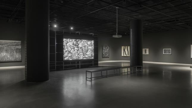 수원시립미술관 2026 첫 전시 《블랑 블랙 파노라마》 개최