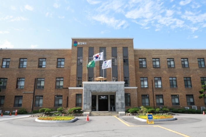 충북의 백년대계, 